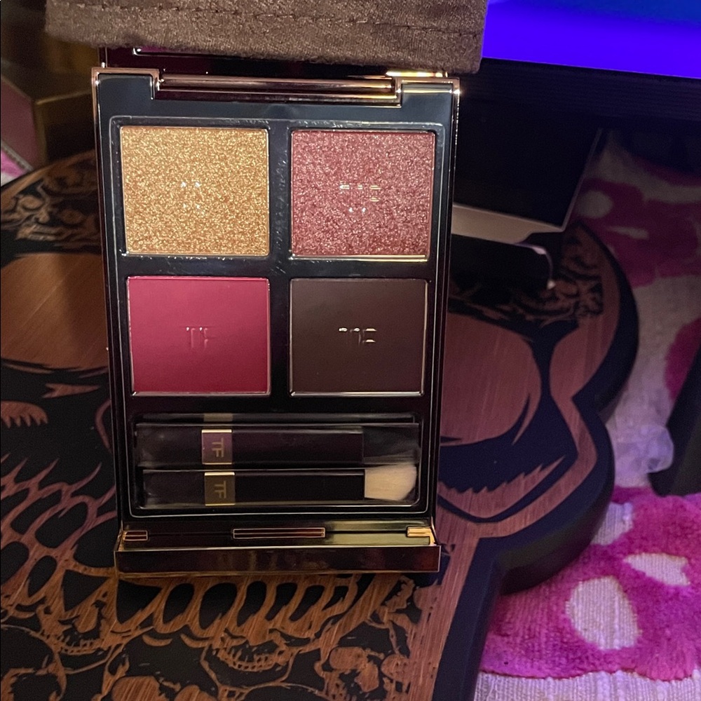 Tom Ford Eye Color Quad - Gold, Red, and Brown Shades